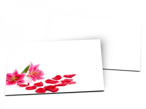 Carton d'invitation mariage - Sol jonché de pétales rouges